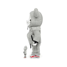 Load image into Gallery viewer, BE@RBRICK - 400% & 100% SET NIKE TECH FLEECE N98 BY MEDICOM TOY