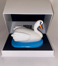 Load image into Gallery viewer, CESAR PIETTE - THE MODERN GOOSE
