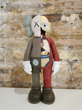 Load image into Gallery viewer, KAWS - FLAYED COMPANION (BROWN)
